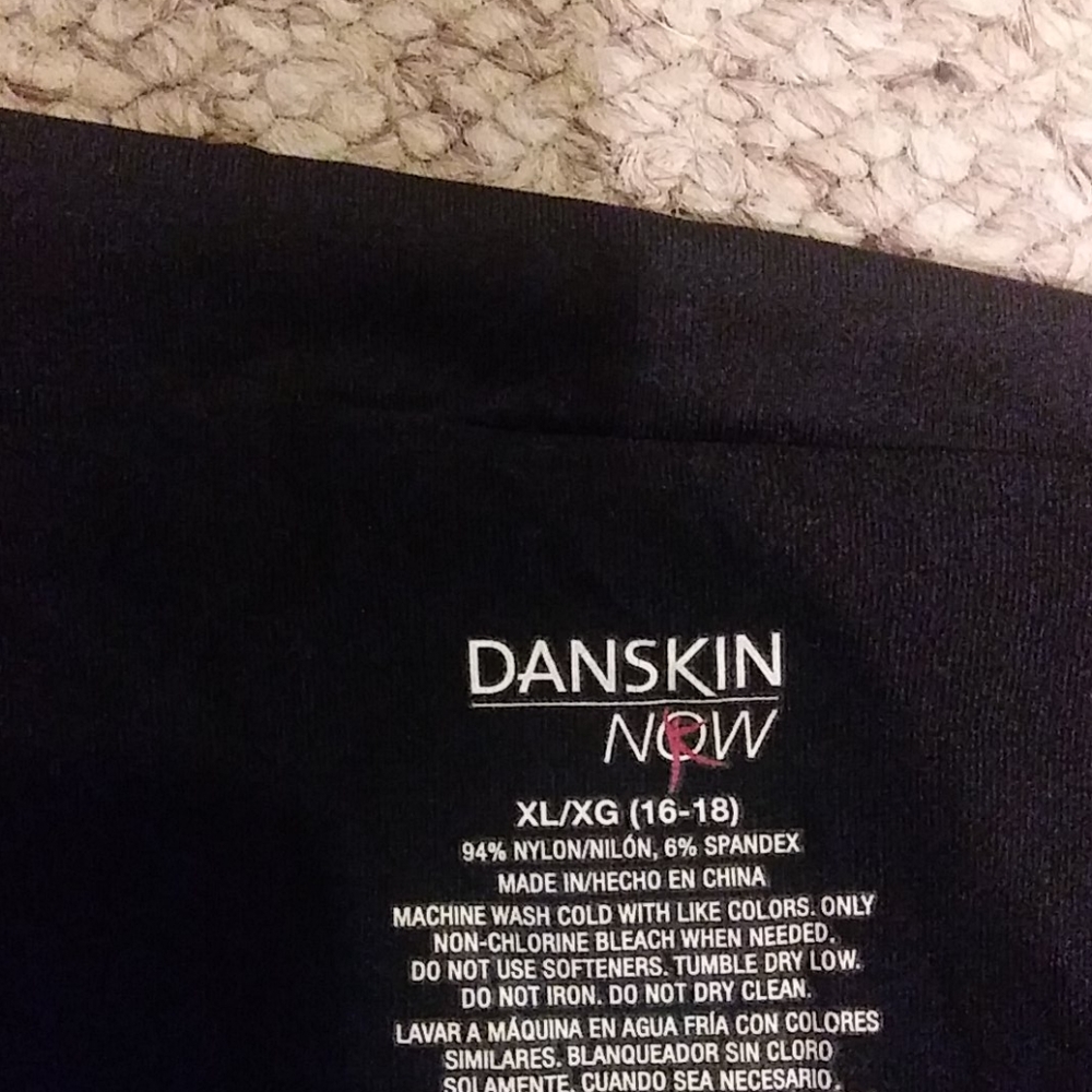 Black leggings 11